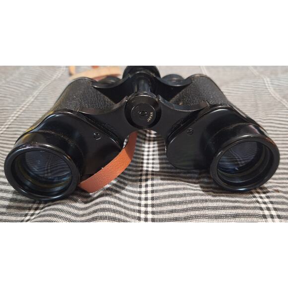 Yoshida & Co Thorobred 6X30 binoculars no. 11578- FOV: 393' @1000yds- excellent - Picture 5 of 9